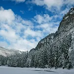 Du Montriond