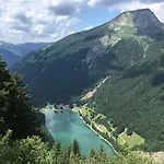 Du Montriond